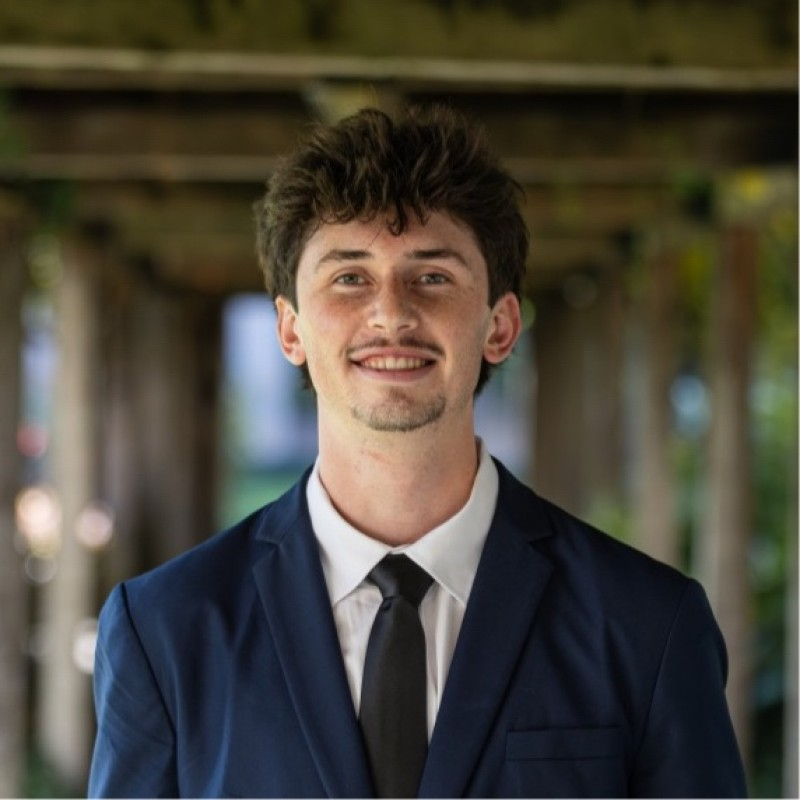 Braden Auerbach headshot