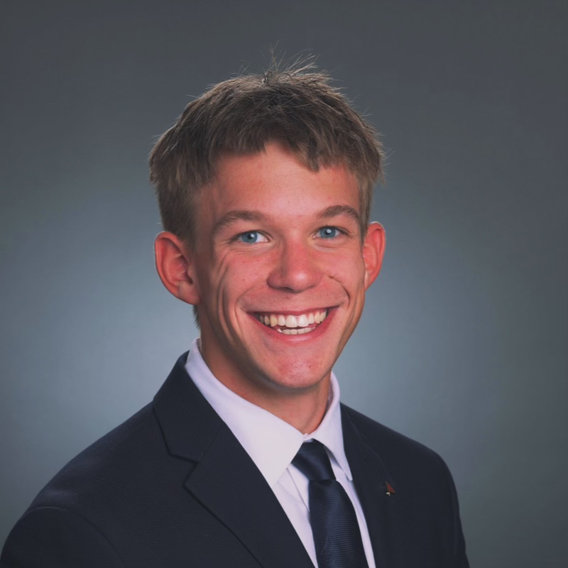 Luke Halder headshot