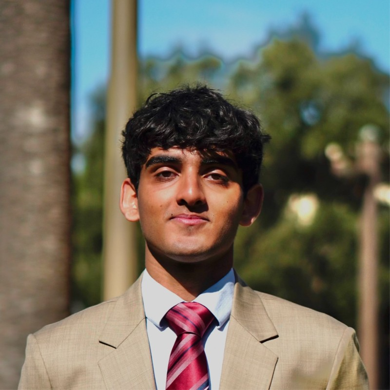 Shehzaad Shergill headshot